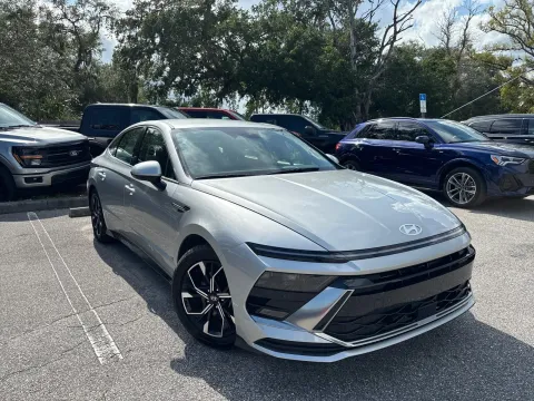More photos of 2024 Hyundai Sonata SEL at Evo Motors, FL