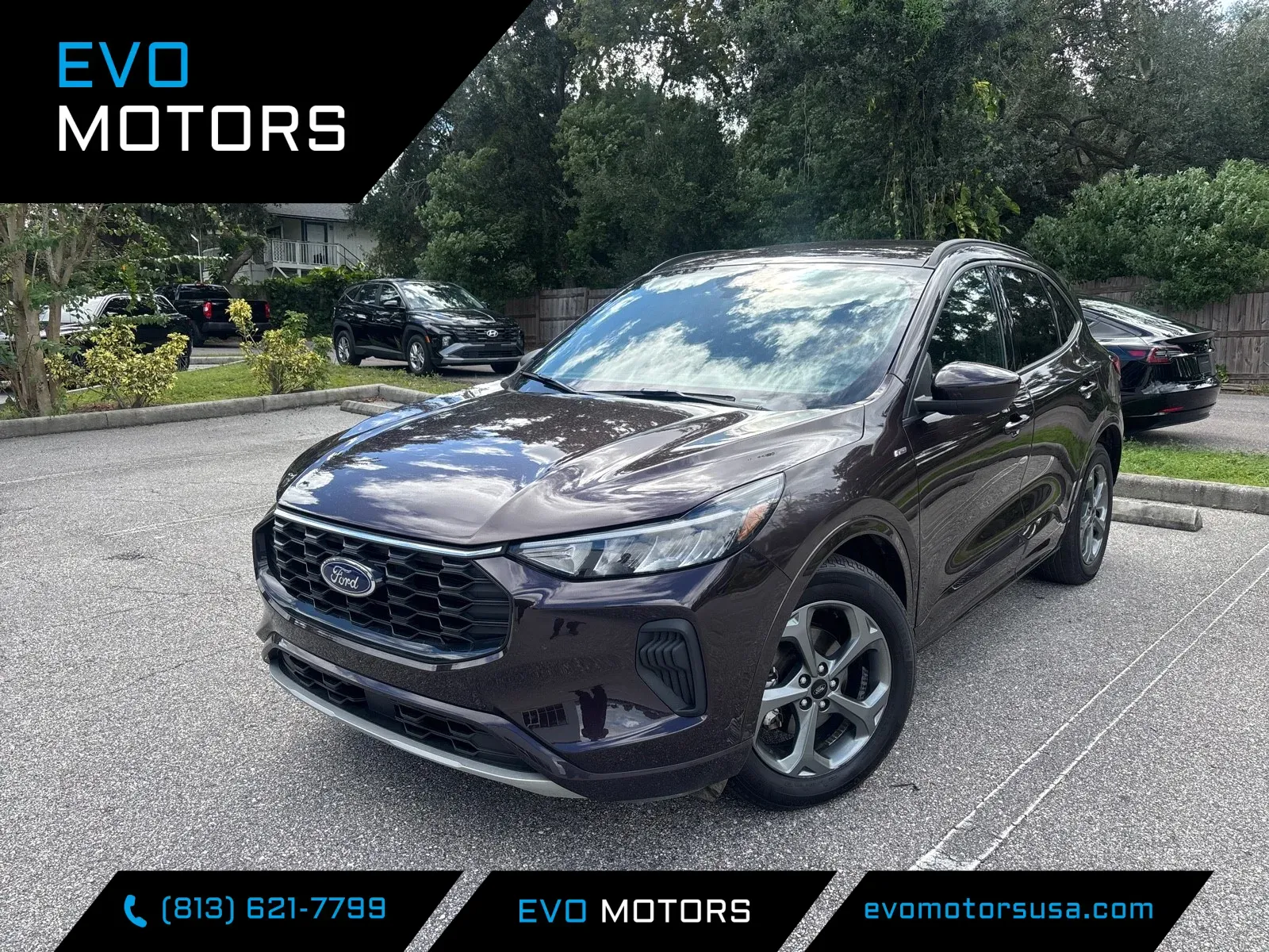 2023 Ford Escape ST-Line FWD Hybrid's photo