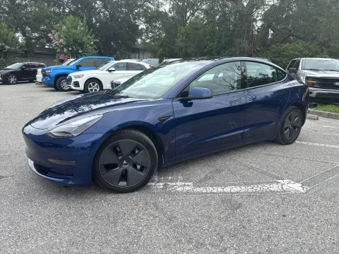 More photos of 2023 Tesla Model 3 Standard Range at Evo Motors, FL