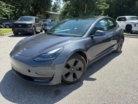 Photos of 2023 Tesla Model 3 for sale in Seffner, FL at Evo Motors