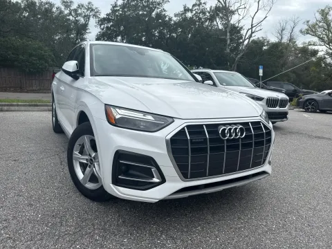 More photos of 2023 Audi Q5 Premium AWD w/CONVENIENCE PKG. PANO SUNROOF at Evo Motors, FL