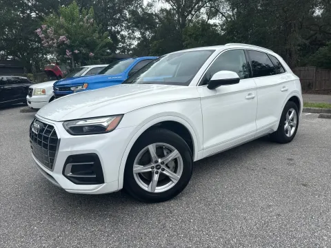 More photos of 2023 Audi Q5 Premium AWD w/CONVENIENCE PKG. PANO SUNROOF at Evo Motors, FL