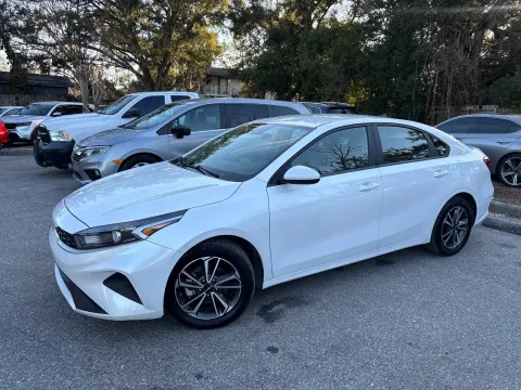 Another view of 2022 Kia Forte LXS for sale in Seffner, FL at Evo Motors