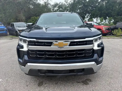 More photos of 2023 Chevrolet Silverado 1500 LT at Evo Motors, FL