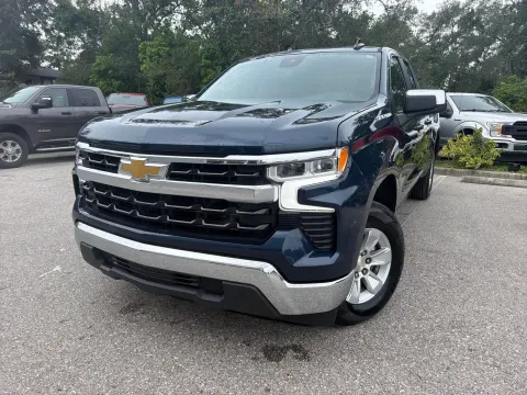 Photos of 2023 Chevrolet Silverado 1500 LT for sale in Seffner, FL at Evo Motors