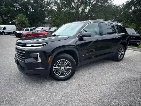 Another view of 2024 Chevrolet Traverse FWD LT for sale in Seffner, FL at Evo Motors
