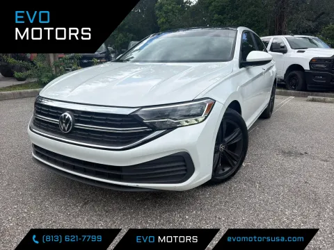 White 2023 Volkswagen Jetta SE for sale in Seffner, FL