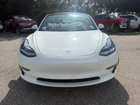 More photos of 2022 Tesla Model 3 Long Range at Evo Motors, FL