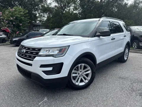 Photos of 2017 Ford Explorer for sale in Seffner, FL at Evo Motors