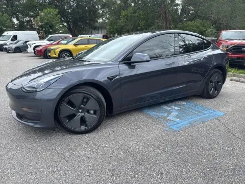 More photos of 2023 Tesla Model 3 Standard Range at Evo Motors, FL