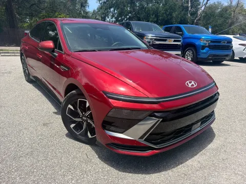 More photos of 2024 Hyundai Sonata SEL at Evo Motors, FL