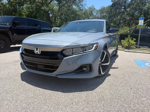More photos of 2022 Honda Accord Hybrid Sport at Evo Motors, FL