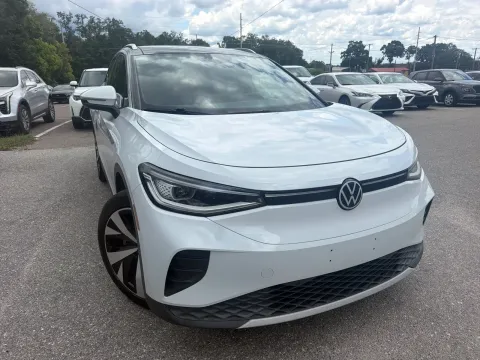 More photos of 2021 Volkswagen ID.4 Pro S at Evo Motors, FL