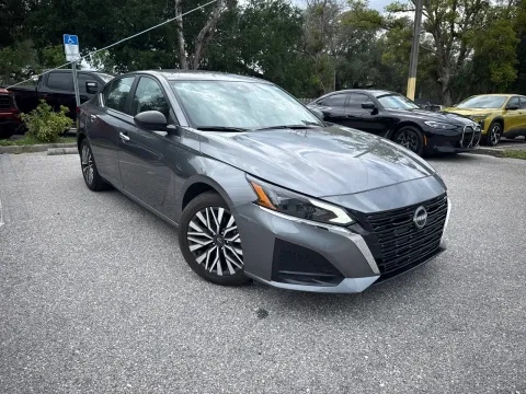 More photos of 2025 Nissan Altima SV at Evo Motors, FL