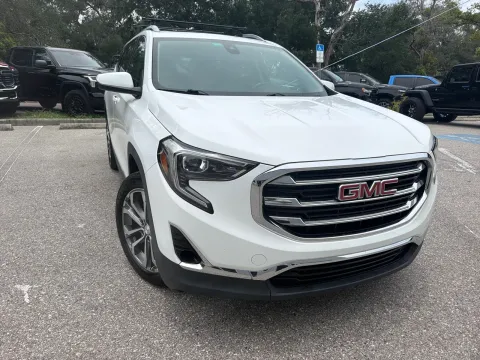 More photos of 2020 GMC Terrain SLT at Evo Motors, FL