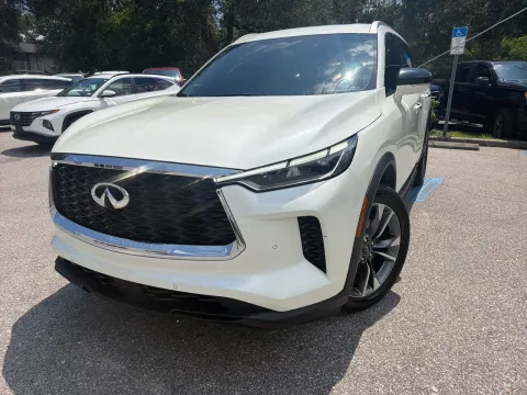 Photos of 2023 INFINITI QX60 LUXE for sale in Seffner, FL at Evo Motors