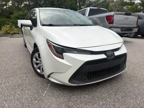 More photos of 2020 Toyota Corolla LE at Evo Motors, FL