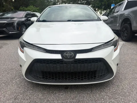 More photos of 2020 Toyota Corolla LE at Evo Motors, FL