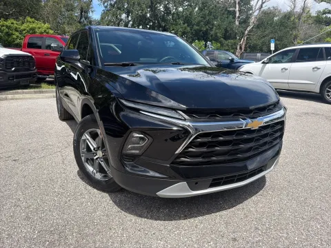 More photos of 2023 Chevrolet Blazer LT at Evo Motors, FL