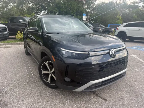 More photos of 2026 Volkswagen Tiguan SE at Evo Motors, FL