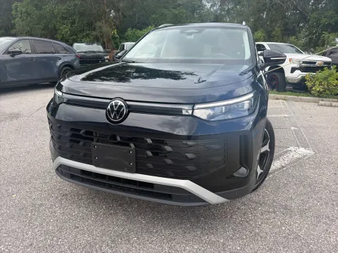 Another view of 2026 Volkswagen Tiguan SE for sale in Seffner, FL at Evo Motors