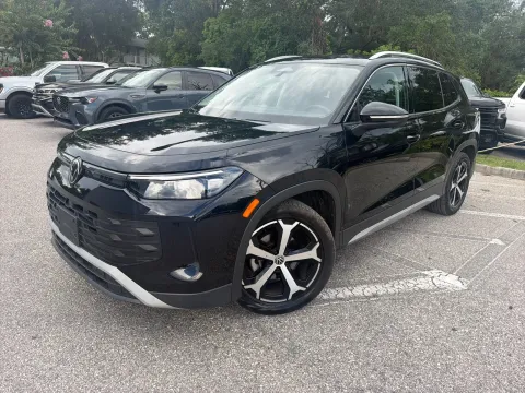 Photos of 2026 Volkswagen Tiguan SE for sale in Seffner, FL at Evo Motors