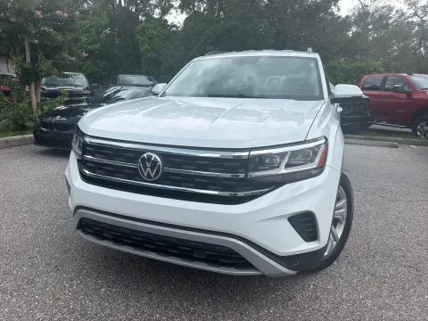Another view of 2021 Volkswagen Atlas 3.6L V6 SE w/Technology for sale in Seffner, FL at Evo Motors
