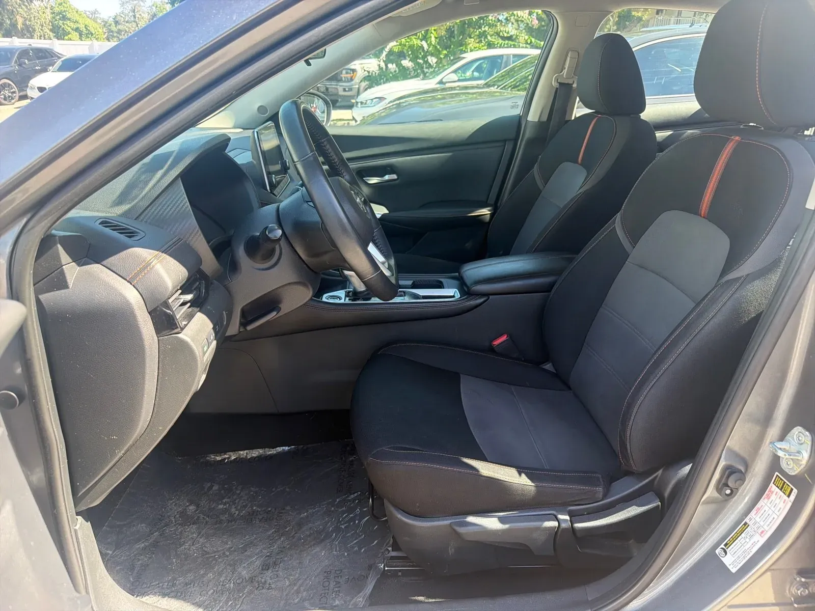 2021 Nissan Sentra SR - Photo 14