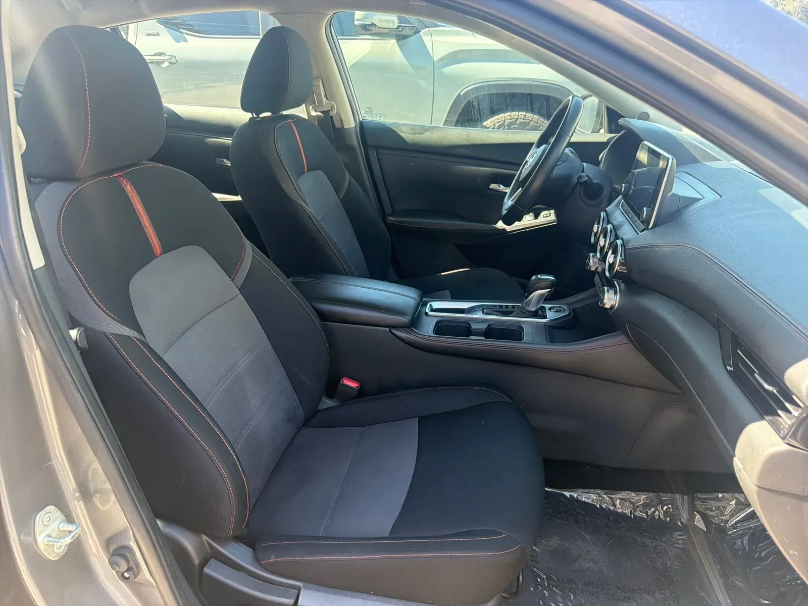 2021 Nissan Sentra SR - Photo 18