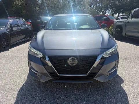 More photos of 2021 Nissan Sentra SR at Evo Motors, FL