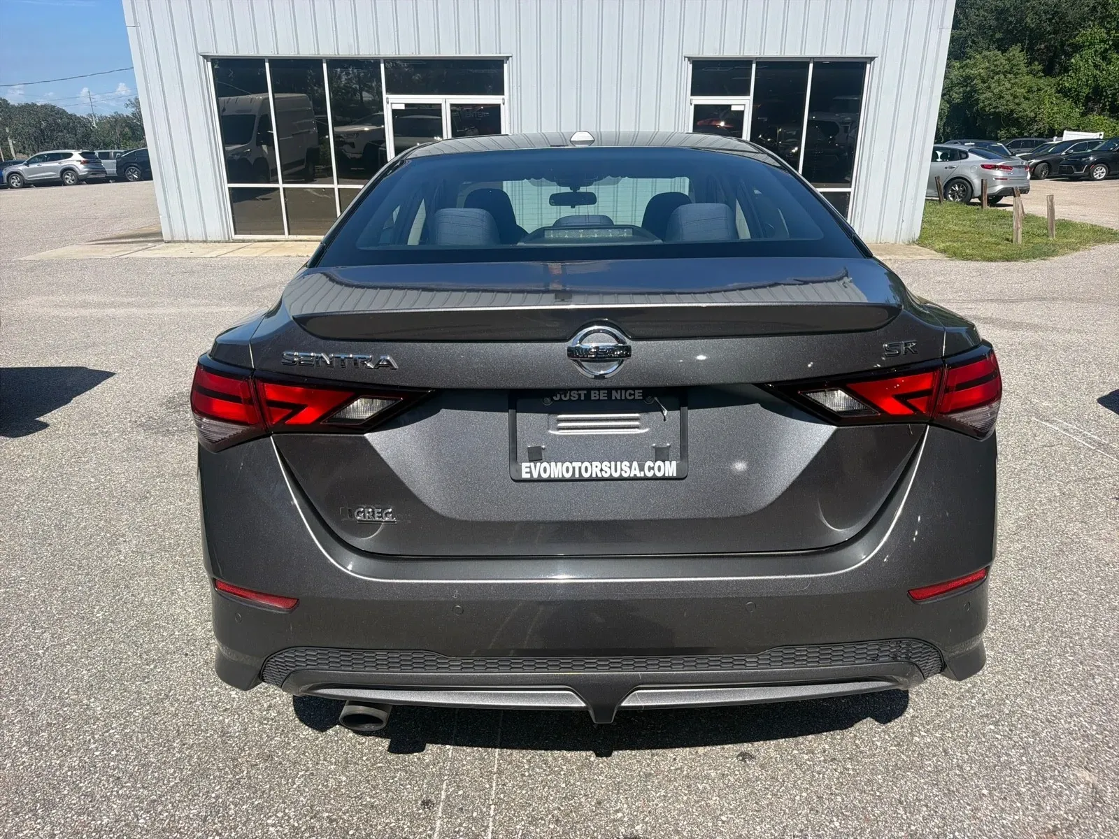 2021 Nissan Sentra SR - Photo 8