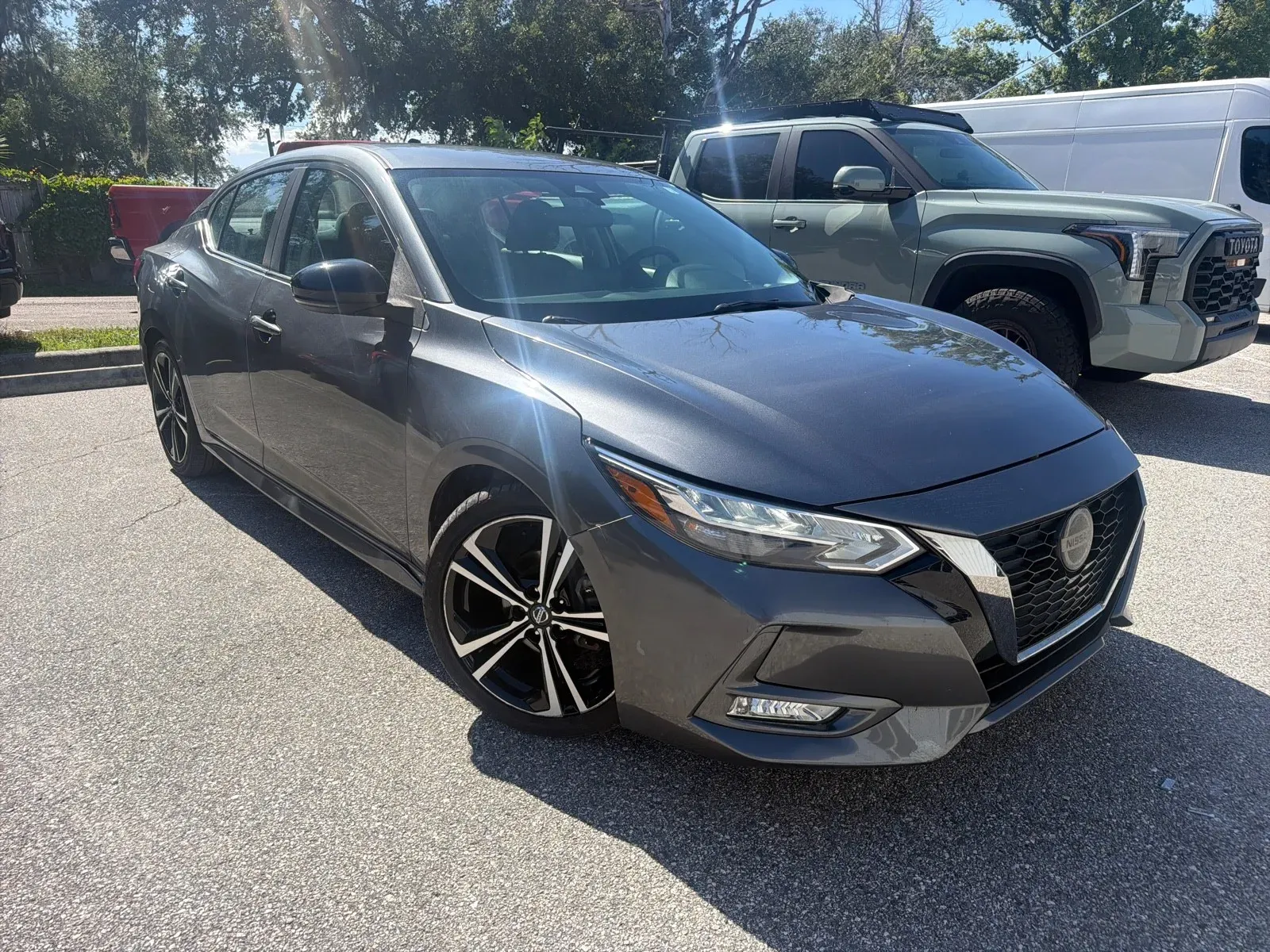 2021 Nissan Sentra SR - Photo 6