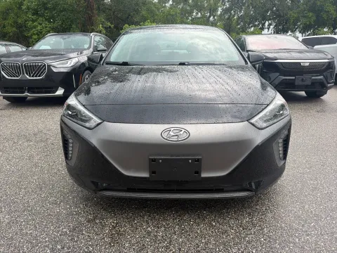More photos of 2019 Hyundai Ioniq Electric at Evo Motors, FL