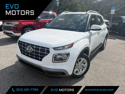 White 2020 Hyundai Venue SEL for sale in Seffner, FL