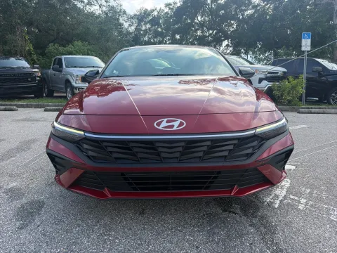More photos of 2025 Hyundai Elantra SEL Sport at Evo Motors, FL