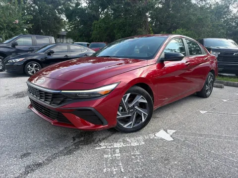 Photos of 2025 Hyundai Elantra SEL Sport for sale in Seffner, FL at Evo Motors