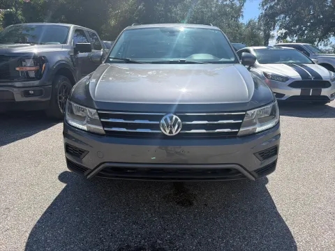 More photos of 2021 Volkswagen Tiguan SE at Evo Motors, FL