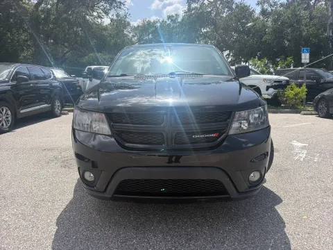 More photos of 2019 Dodge Journey SE at Evo Motors, FL