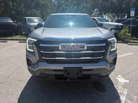 More photos of 2025 GMC Terrain FWD Elevation at Evo Motors, FL