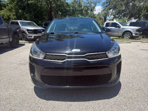 More photos of 2019 Kia Rio LX at Evo Motors, FL