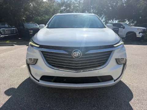 More photos of 2023 Buick Enclave Essence at Evo Motors, FL