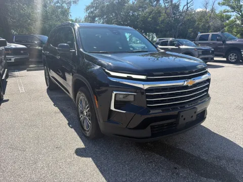 More photos of 2024 Chevrolet Traverse FWD LT at Evo Motors, FL