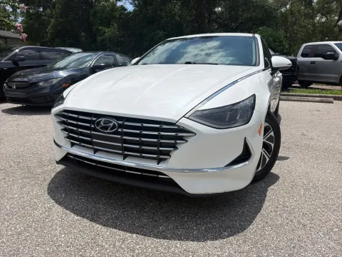 Another view of 2021 Hyundai Sonata Hybrid Blue for sale in Seffner, FL at Evo Motors