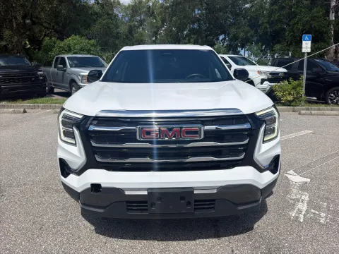 More photos of 2025 GMC Terrain FWD Elevation at Evo Motors, FL