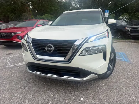 Another view of 2023 Nissan Rogue Platinum PREMIUM PACKAGE for sale in Seffner, FL at Evo Motors