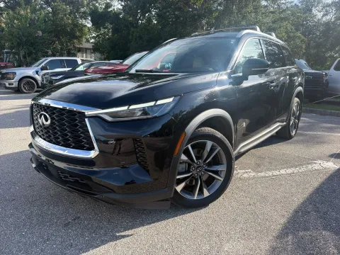 Photos of 2024 INFINITI QX60 LUXE for sale in Seffner, FL at Evo Motors