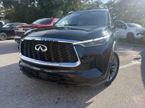 Another view of 2024 INFINITI QX60 LUXE for sale in Seffner, FL at Evo Motors