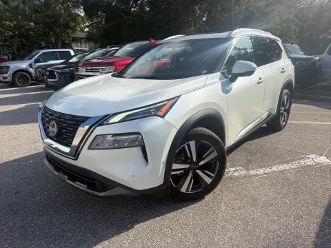 Photos of 2023 Nissan Rogue SL for sale in Seffner, FL at Evo Motors