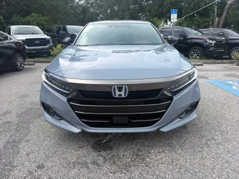 More photos of 2022 Honda Accord Hybrid Sport at Evo Motors, FL