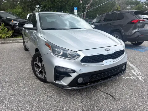 More photos of 2019 Kia Forte LXS at Evo Motors, FL